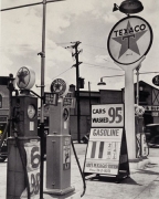 Texaco Station, New York, 1936