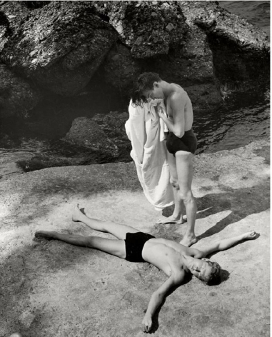 Herbert List, After the Bath, Portofino, Italy, 1936&nbsp; 