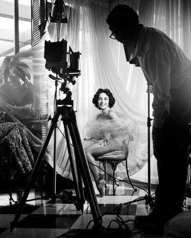 Elizabeth Taylor being photographed by English society photographer Anthony Beauchamp, Palm Springs, 1951, Archival Pigment Print