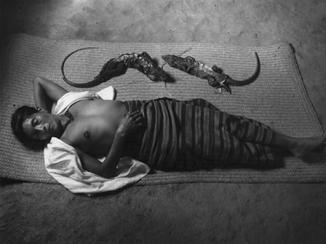 La Mujer que Suena (Dreaming Woman), Pinotepa Nacional, Mexico, 1991, 11 x 14 Silver Gelatin Photograph